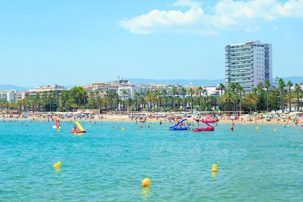 Azul 2 Bedroom Apartment In Salou Tarragona المظهر الخارجي الصورة