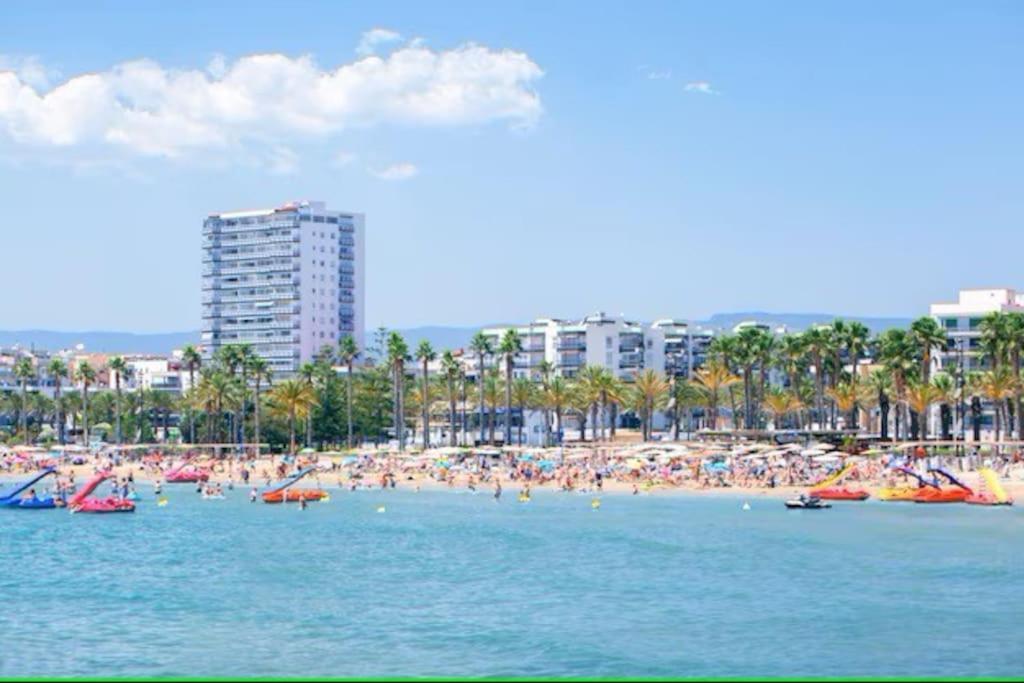 Azul 2 Bedroom Apartment In Salou Tarragona المظهر الخارجي الصورة
